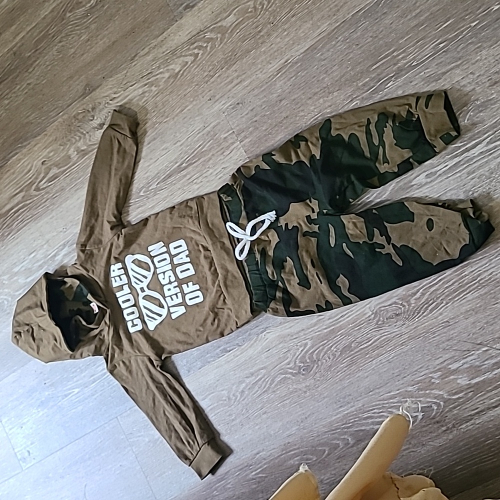 BABIES  PULLOVER HOODIE SWEATER PLUS PANTS